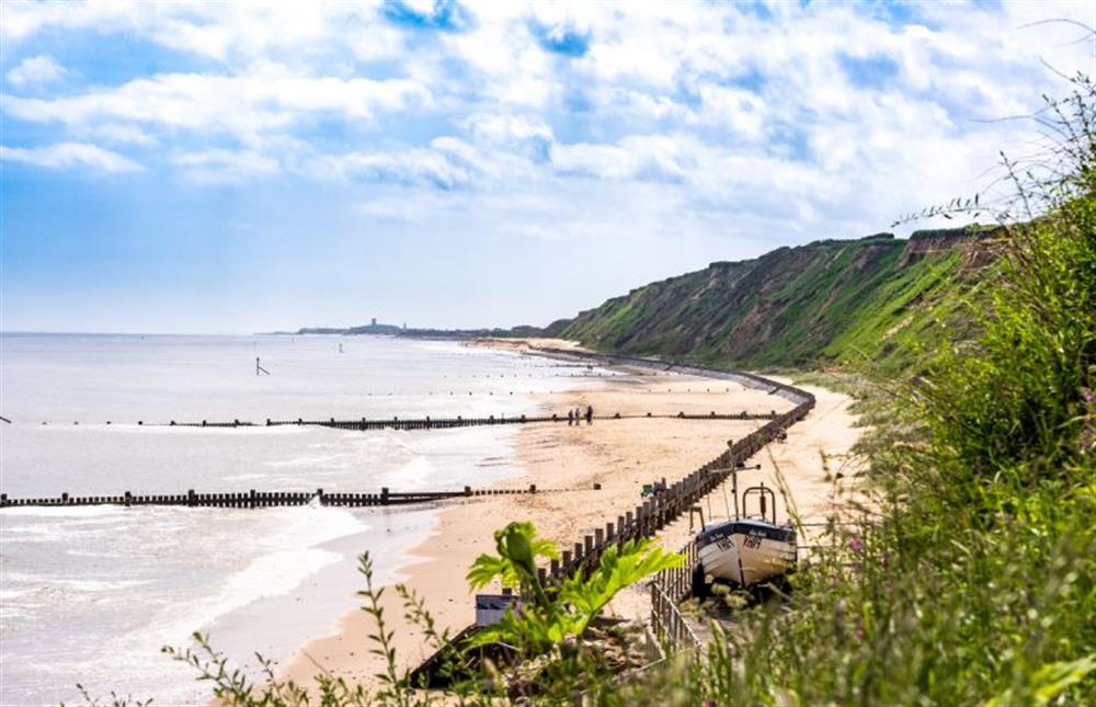Stunning sandy beach at Sunny Beck Cottage, Mundesley near Norwich