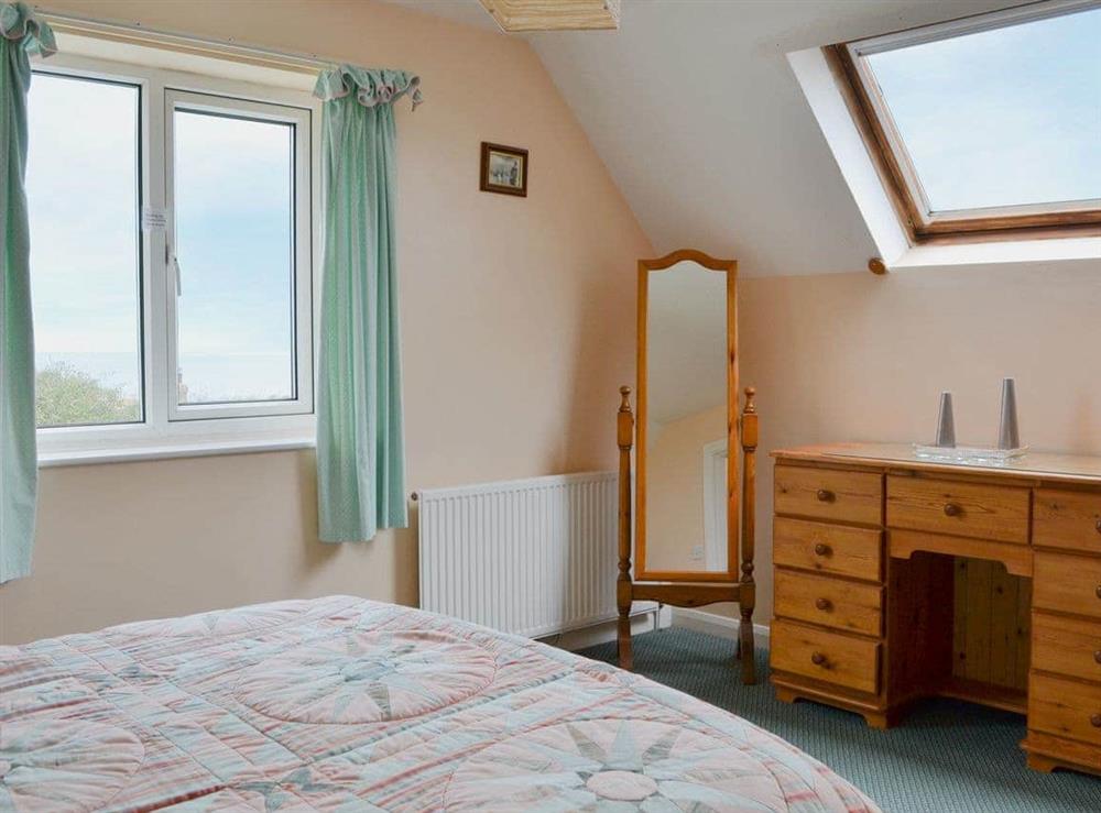 Double bedroom (photo 3) at Sunny Crest in Hunmanby Gap, near Filey, North Yorkshire