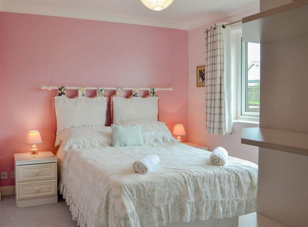 Double bedroom (photo 5) at Sunny Crest in Hunmanby Gap, near Filey, North Yorkshire