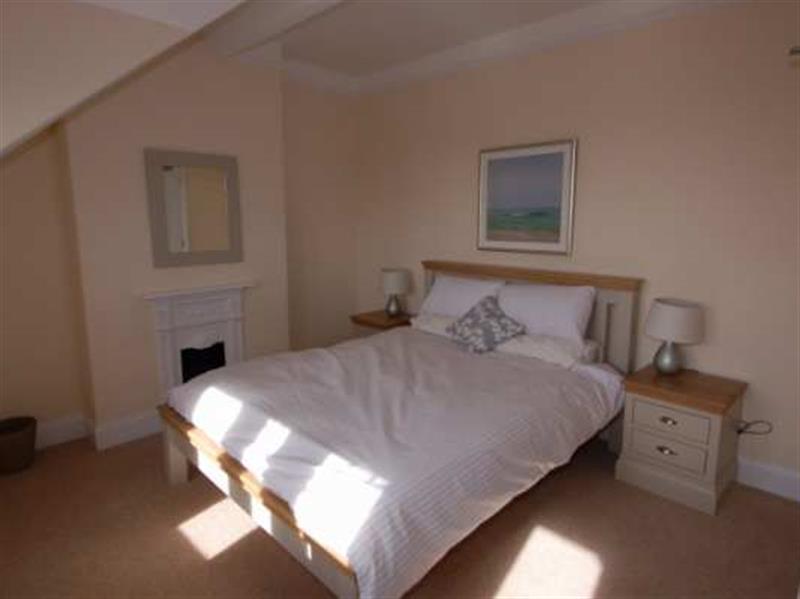 Double bedroom (photo 3) at Sunny Mount, Teignmouth, Devon
