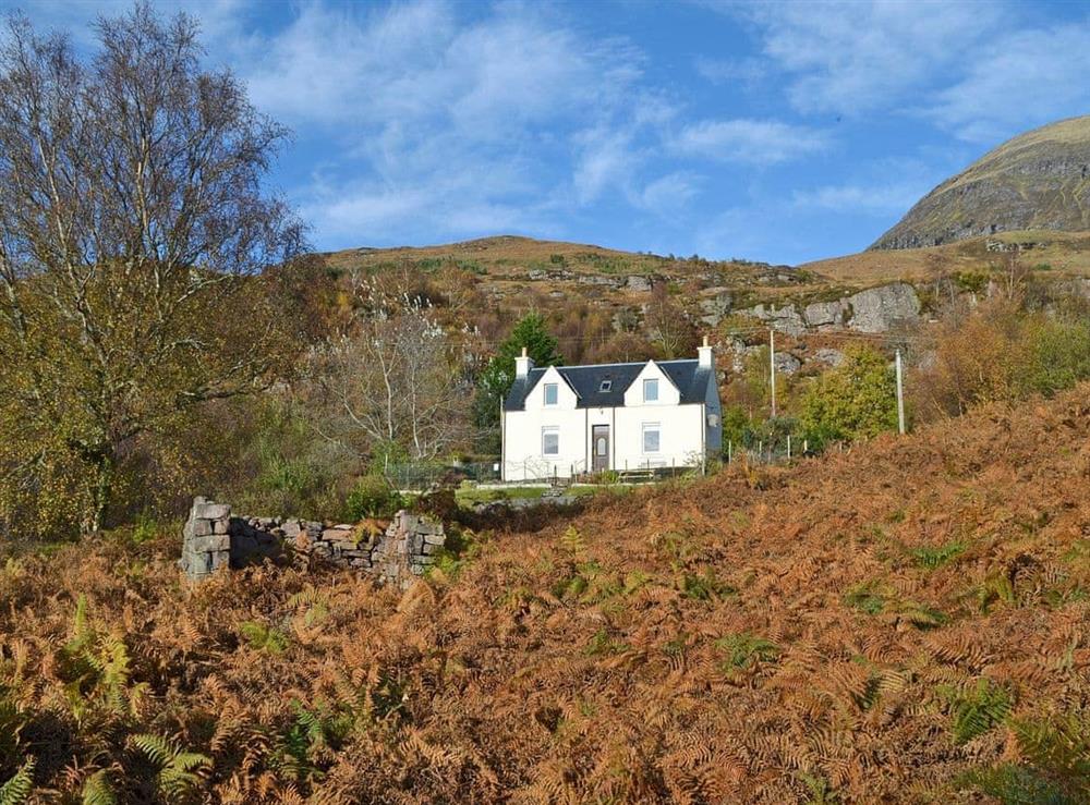 Lovely holiday home at Sunnybank Cottage in Inveralligin, near Torridon, Ross-Shire