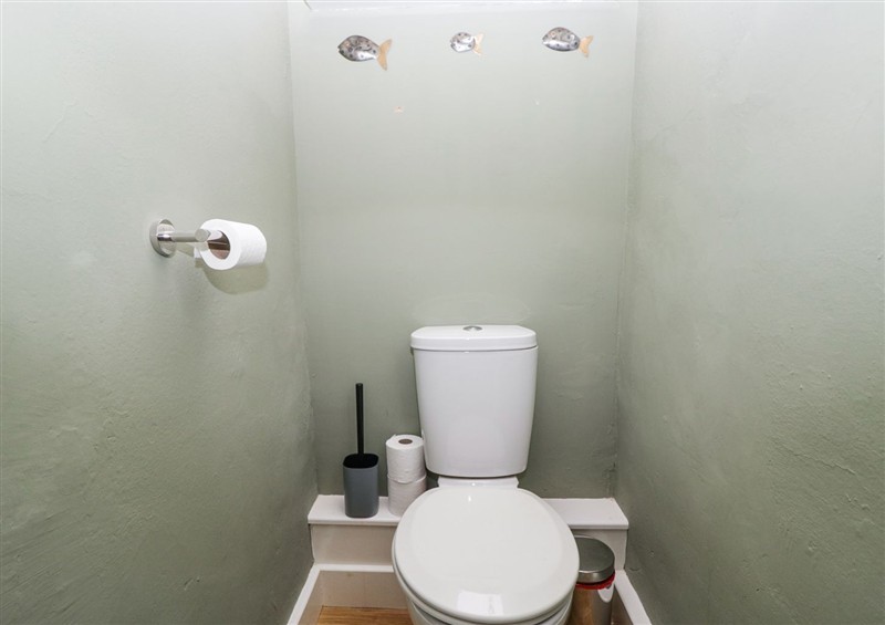 The bathroom at Sunnycroft, Keswick