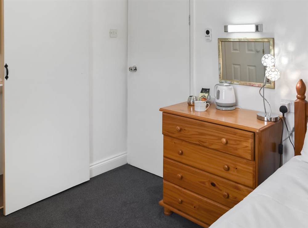Single bedroom