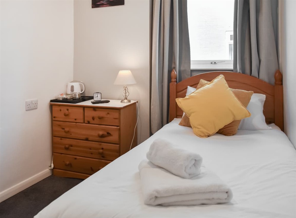 Single bedroom