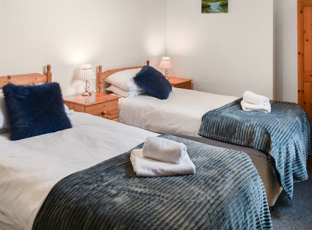 Twin bedroom