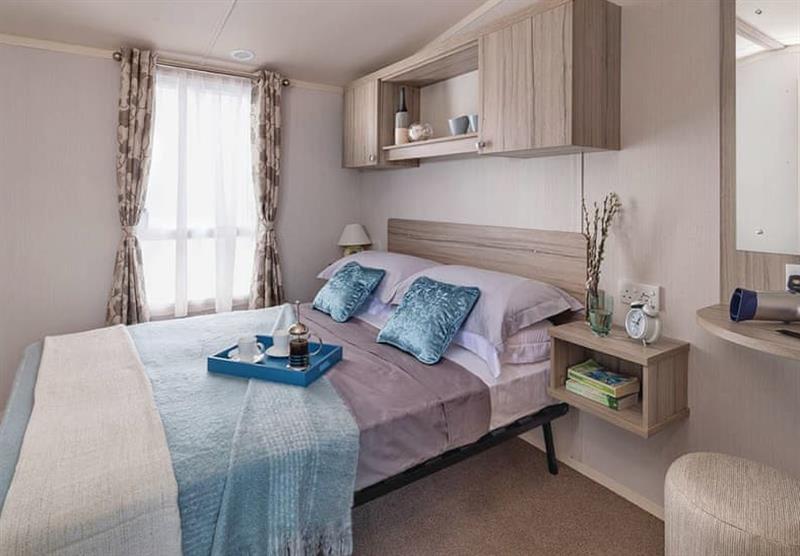 Double bedroom in the Palm 2 at Sunnyglen Holiday Park in Saundersfoot, Pembrokeshire