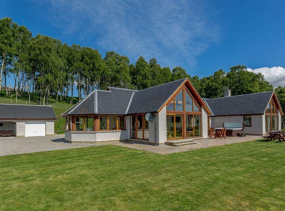 External games room at Sunnyside House in Carrbridge, near Aviemore, Inverness-Shire
