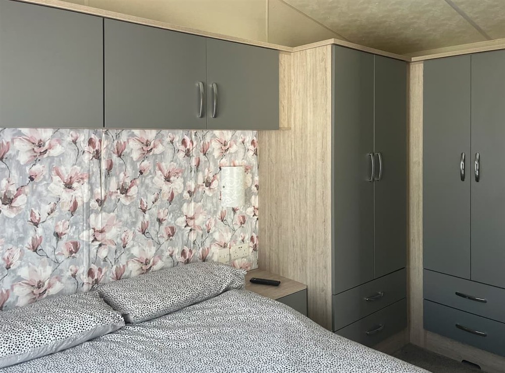 Double bedroom (photo 2) at Sunnyside Lodge in Sandown, Isle of Wight
