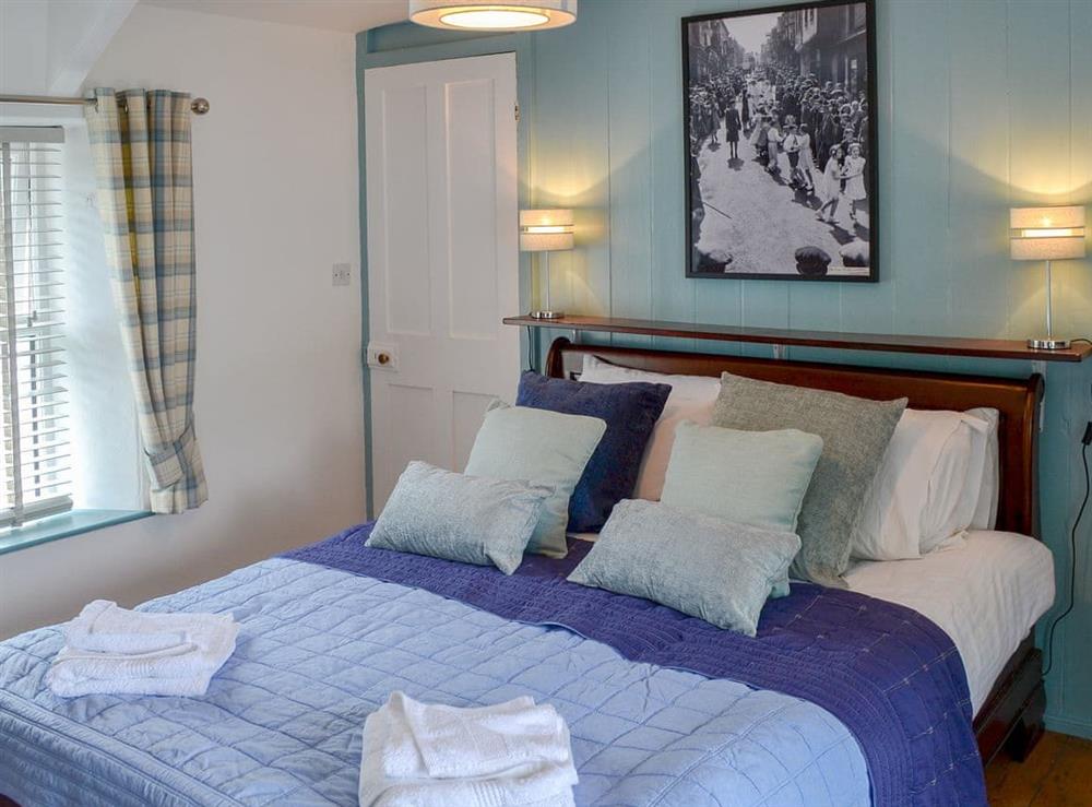 Comfortable double bedroom at Sunnyside in Trewalder, near Wadebridge, Cornwall