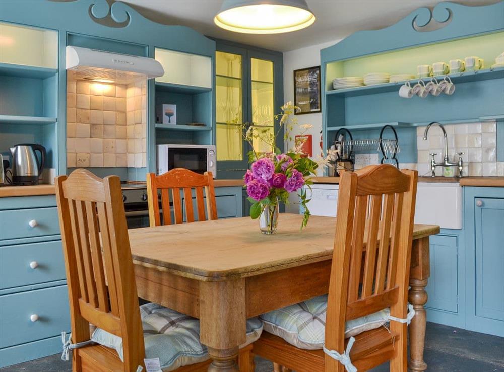 Delightful kitchen/ dining room at Sunnyside in Trewalder, near Wadebridge, Cornwall