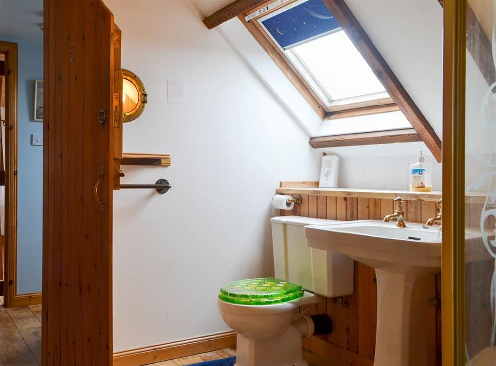 En-suite at Sunrise Apartment in Lochmaddy, Outer Hebrides, Isle Of North Uist