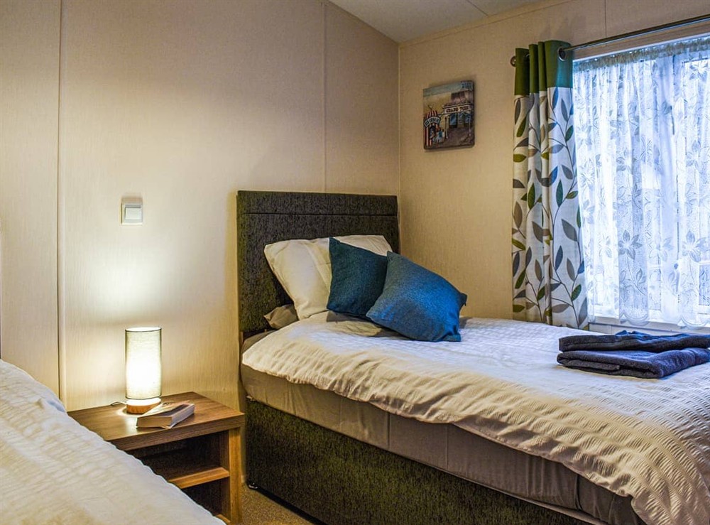 Twin bedroom (photo 3) at Sunrise Lodge in Lowestoft, Suffolk