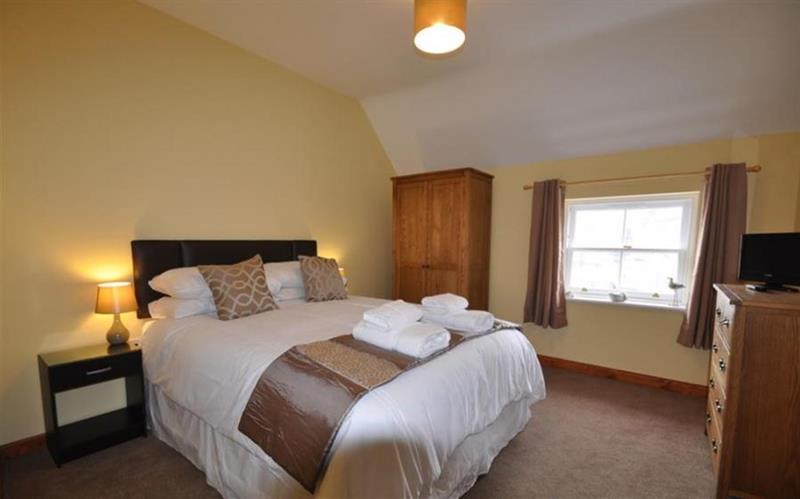 Double bedroom (photo 2) at Sunset Lodge, Portland, Dorset