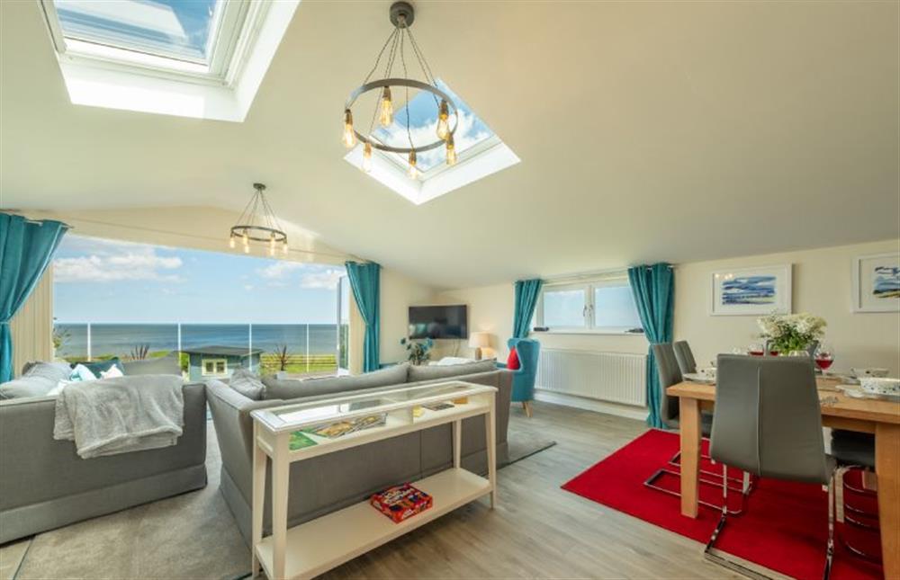 First floor: Open-planing living area with that view at Sunset, Overstrand near Cromer