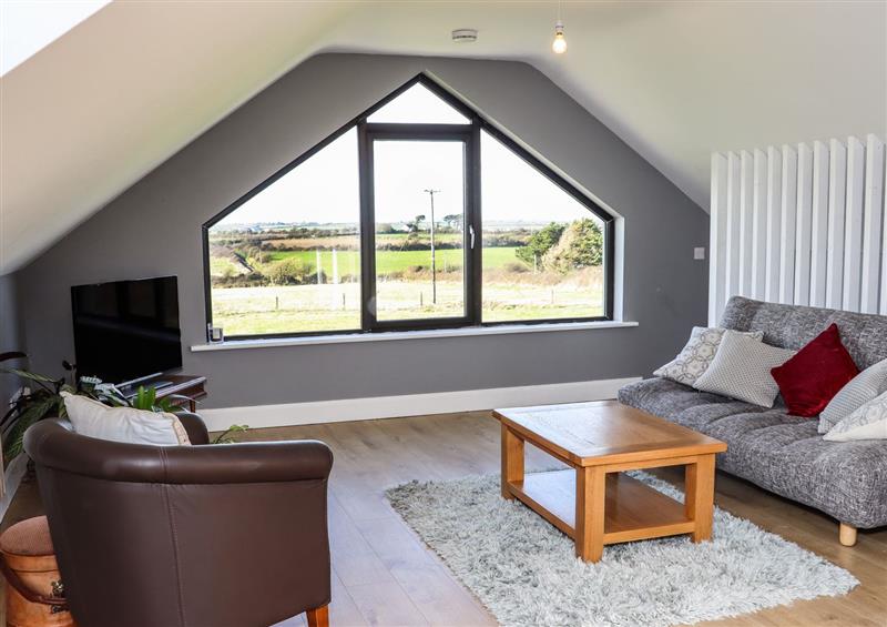 Relax in the living area at Sunset View Lodge, Fethard-On-Sea