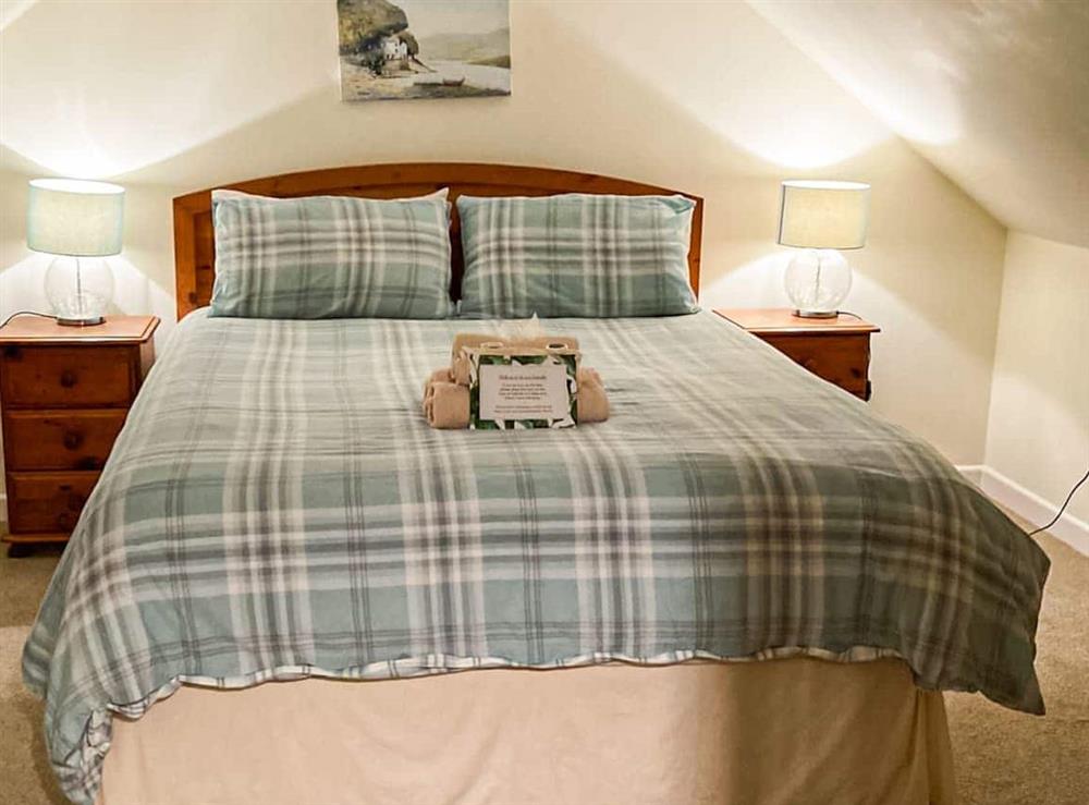 Double bedroom at Sunshine Cottage in Kilgetty, near Saundersfoot, Dyfed