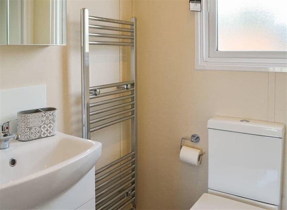 Bathroom at Sunshine Retreat in Sewerby, North Humberside