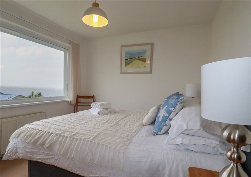 This is a bedroom (photo 2) at Surf View, Newquay
