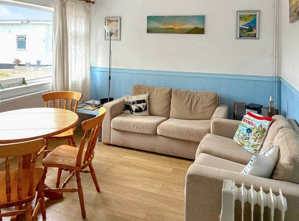Open plan living space at Surfers Halt in Woolacombe, Devon