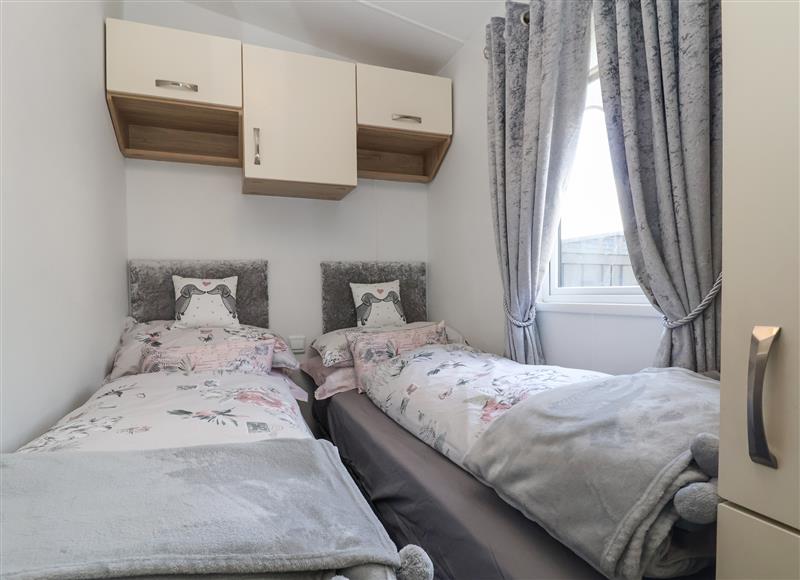 One of the 3 bedrooms (photo 2) at Sw26, Rhyl