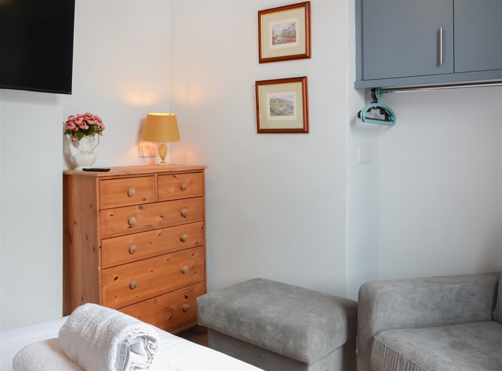 Double bedroom (photo 2) at Swale in York, North Yorkshire