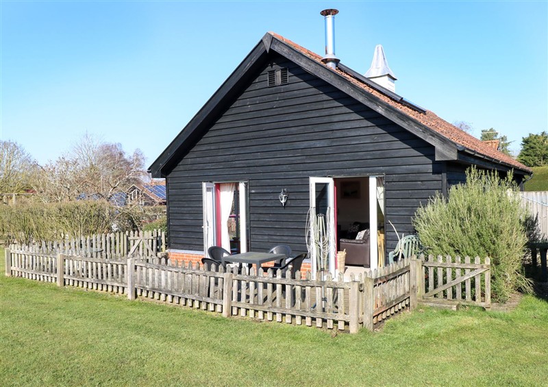 The setting of Swallow Barn at Swallow Barn, Holton near Halesworth