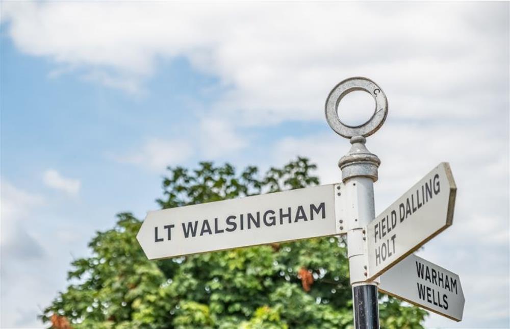 Which way shall we go? at Swallow Cottage, Binham near Fakenham