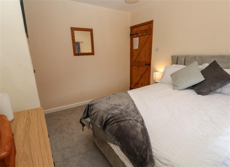 Bedroom at Swallow Cottage, Mawgan