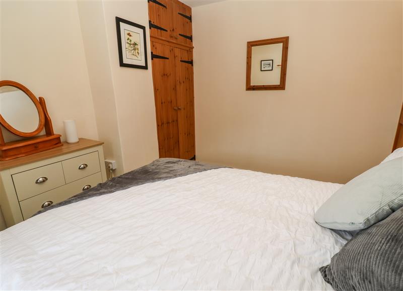 This is a bedroom at Swallow Cottage, Mawgan