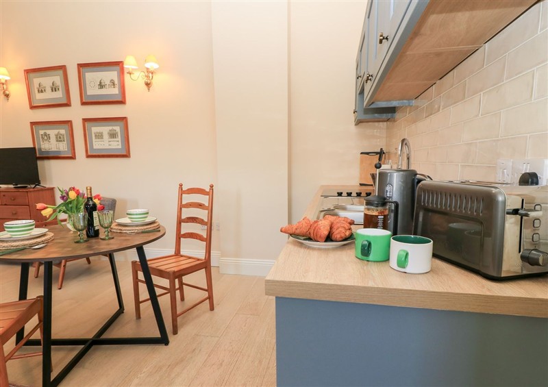The kitchen (photo 2) at Swallow Studio, Andoversford near Cheltenham