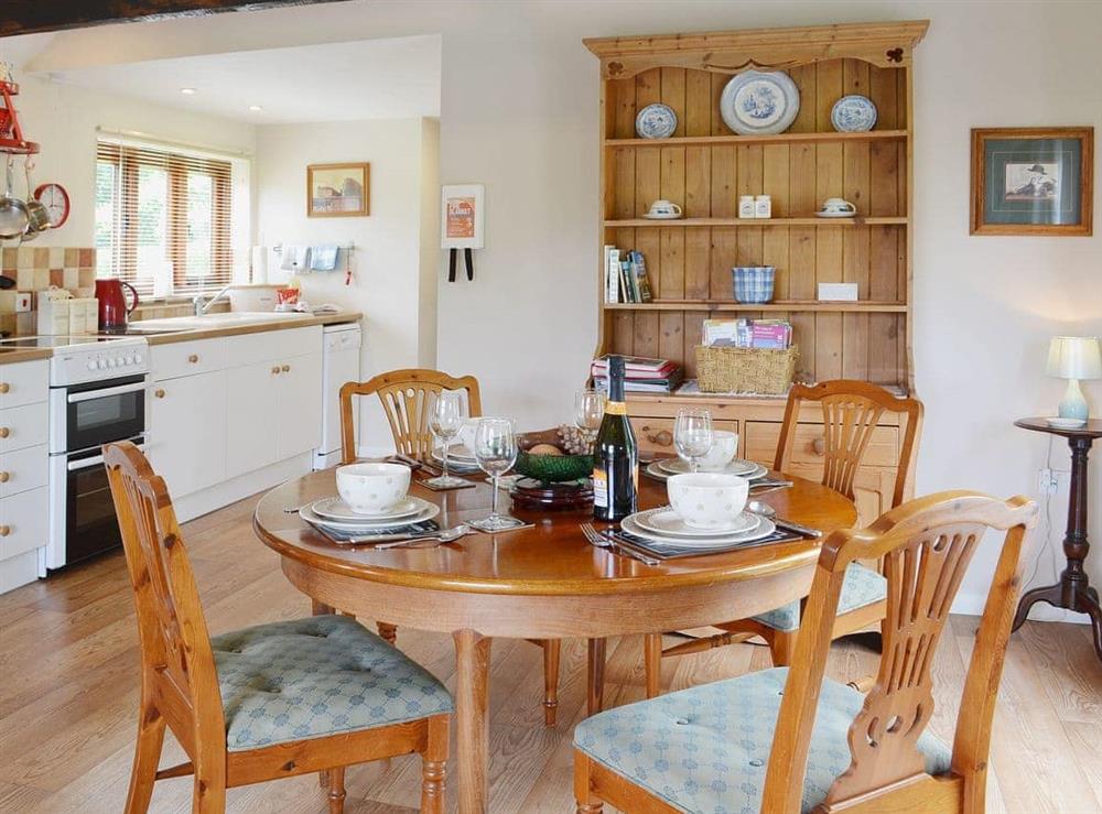 Kitchen with dining area at Swallow’s Barn in Ashburnham, Battle, E. Sussex., East Sussex