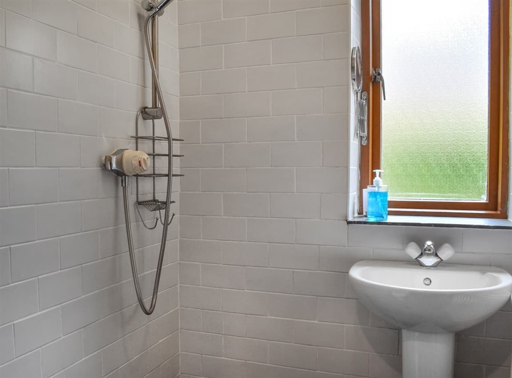 Bathroom (photo 2) at Swallows Barn in Liskeard, Cornwall
