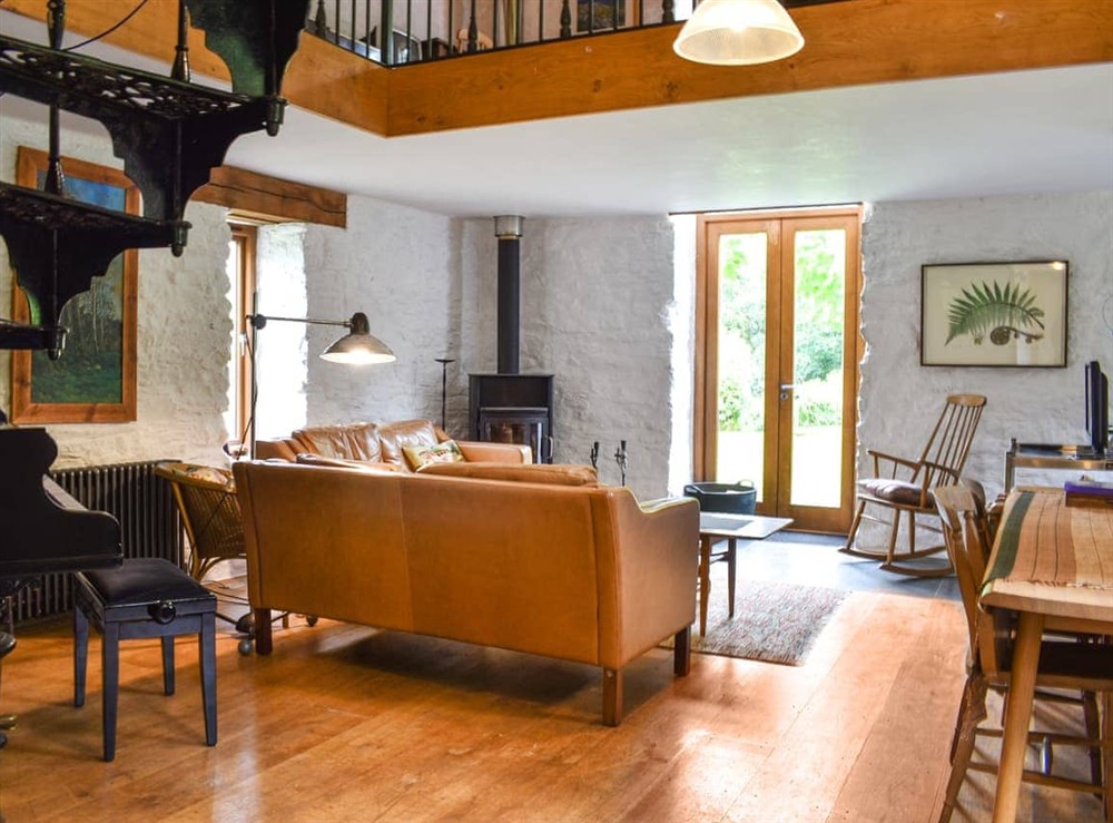 Open plan living space at Swallows Barn in Liskeard, Cornwall