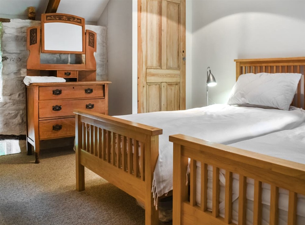 Twin bedroom (photo 2) at Swallows Barn in Liskeard, Cornwall