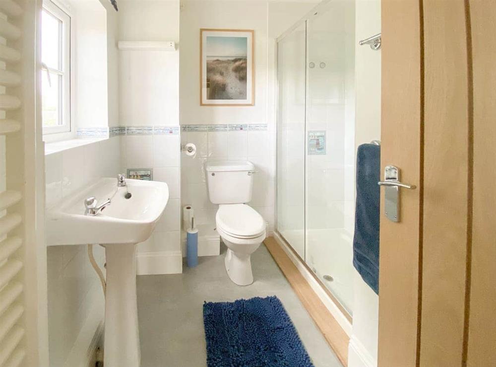 Bathroom at Swallows Drift in Summercourt, near Newquay, Cornwall