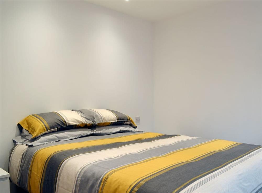 Comfy double bedroom at Swallows in Godstone, Surrey