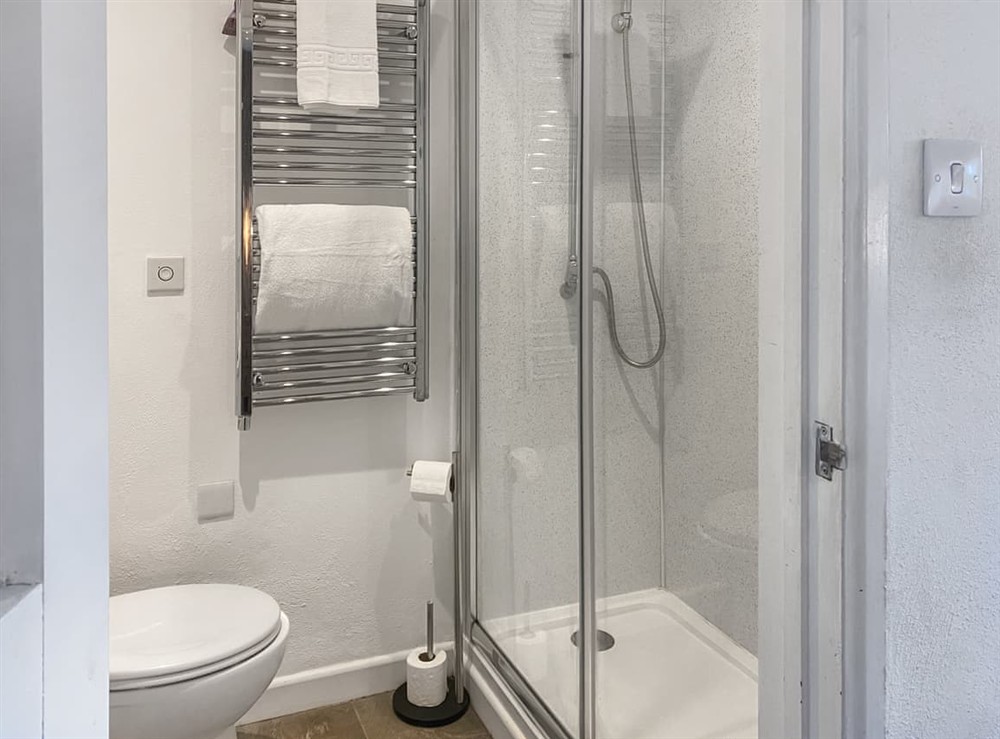 Bathroom at Swallows in Portscatho, Cornwall