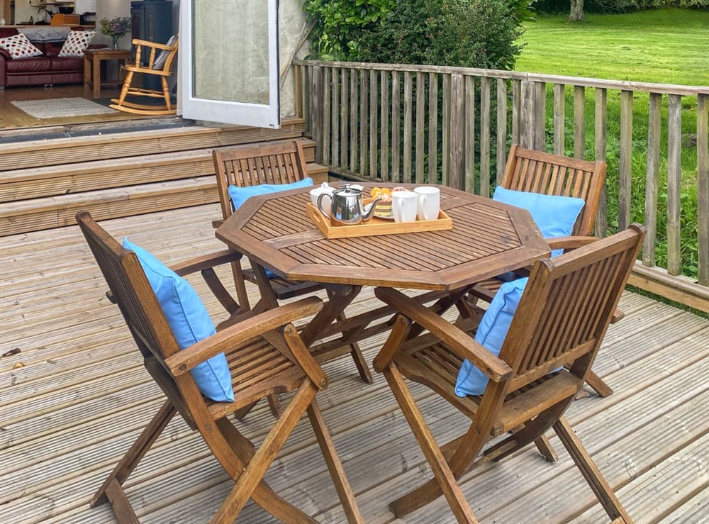 Outdoor eating area at Swallows in Portscatho, Cornwall