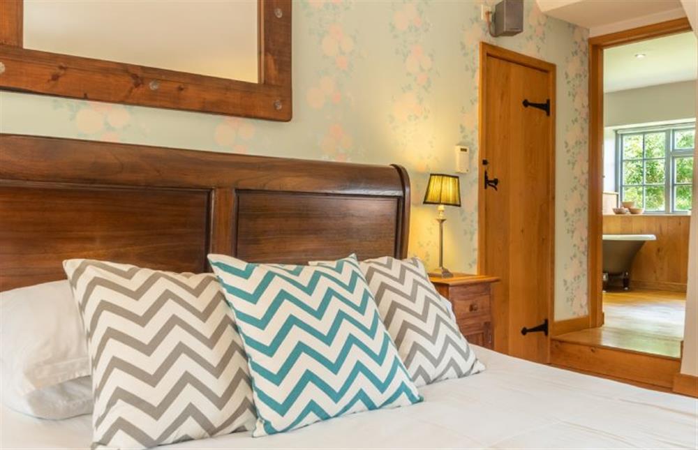 Swan Cottage: First floor Master bedroom with a super-king sized bed (photo 4) at Swan Cottage, South Creake near Fakenham