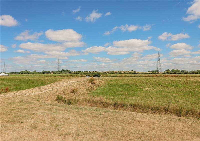 The setting (photo 2) at Sweet Caroline, Holme Farm Meadows, Low Marnham near Sutton-On-Trent