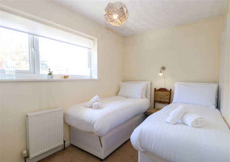 A bedroom in Sweetacres (photo 3) at Sweetacres, Hemsby