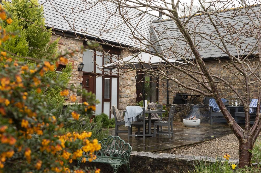 Front patio with outdoor furniture