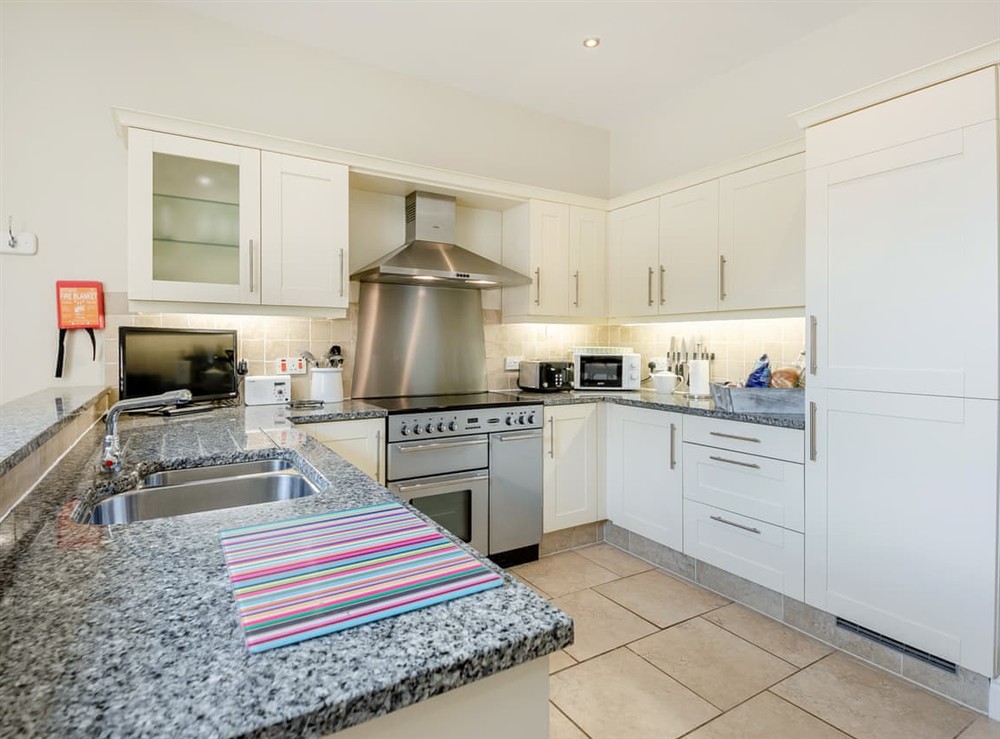 Kitchen/diner (photo 4) at Swinney Cottage in Doxford, near Embleton, Northumberland