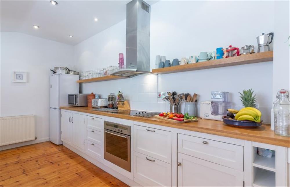 Ground floor: Kitchen is light and bright with everything you need (photo 2) at Sybil Cottage, Holme-next-the-Sea near Hunstanton