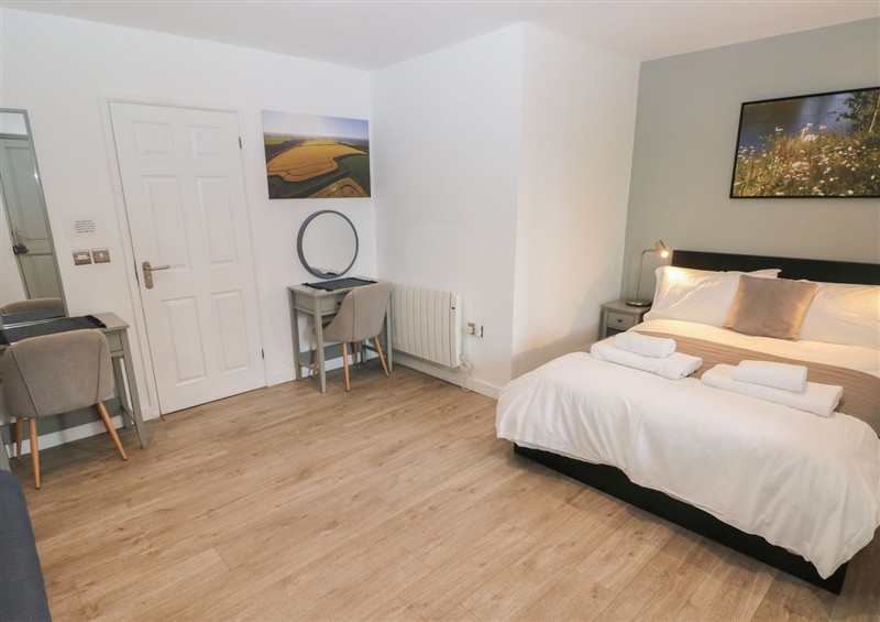 One of the bedrooms (photo 2) at Sycamore, Cowbridge