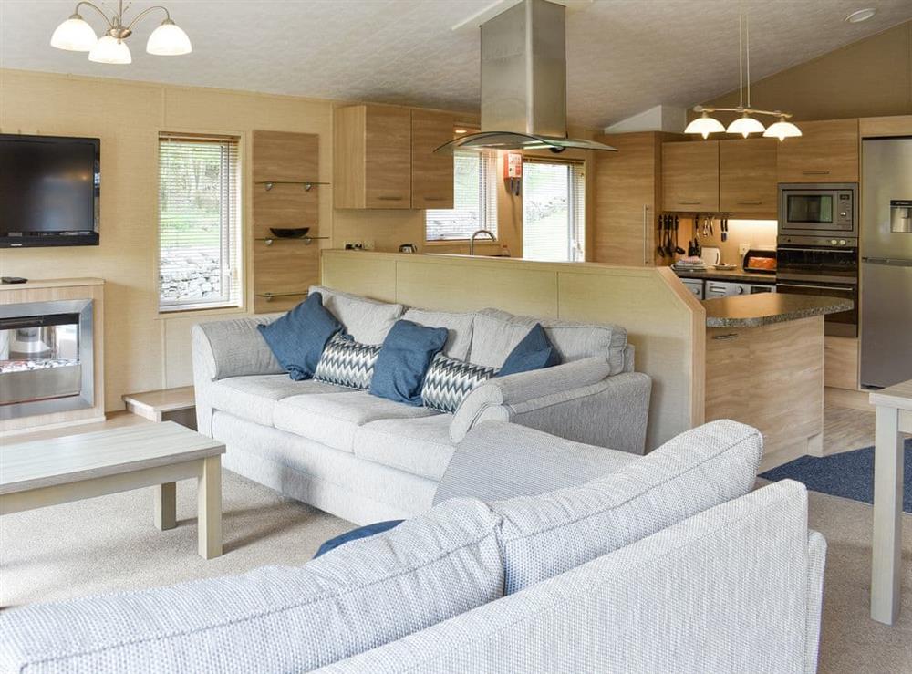 Spacious open-plan living area at Sycamore View in Kirkby Stephan, Cumbria
