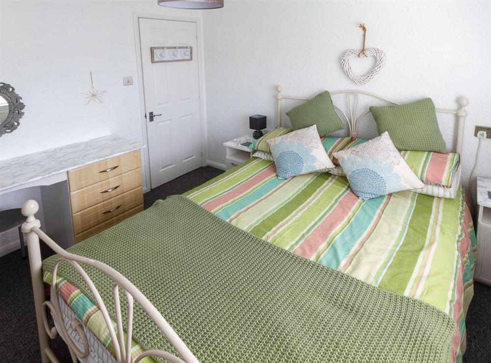 Double bedroom (photo 2) at Sydoro in St Merryn, near Padstow, Cornwall