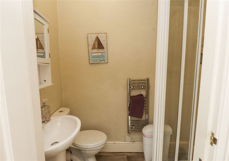 This is the bathroom at Sygun Cottage, Nant Gwynant