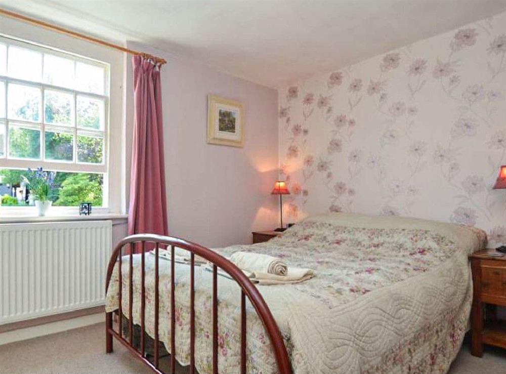 One of the 2 bedrooms at Tail End Cottage in Rye, East Sussex