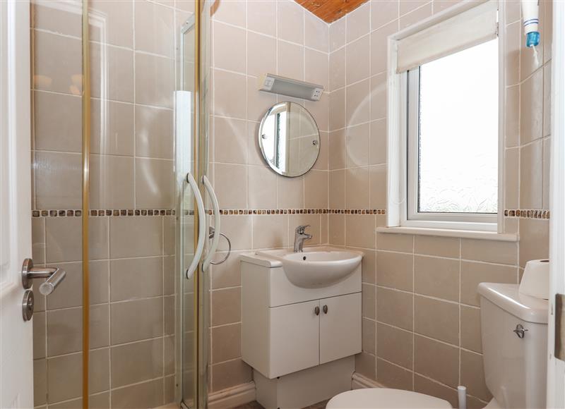 The bathroom at Tamar View Lodge, Millbrook